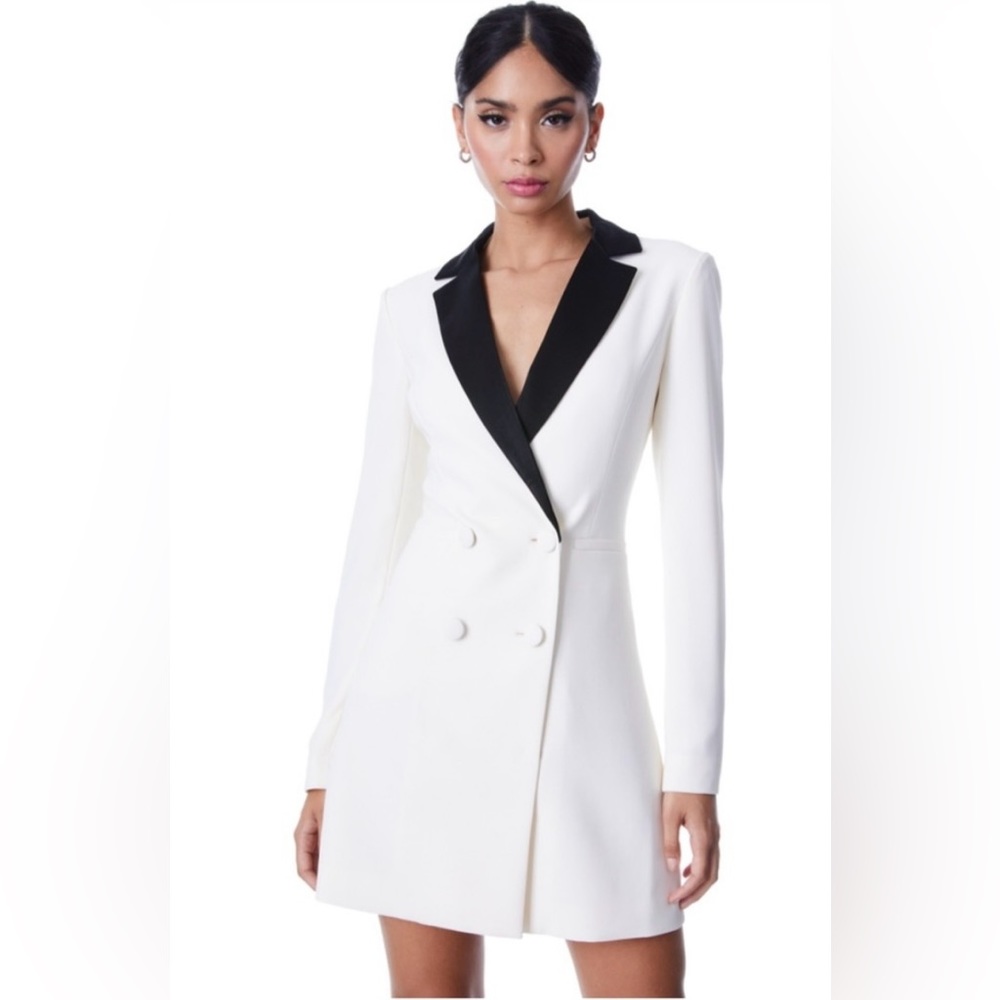 Alice + Olivia Kyrie Tuxedo dress size 2
